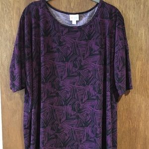 Super comfy Irma Top by LuLaRoe